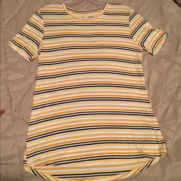 Versatile A&I tunic - Picture 1 of 3